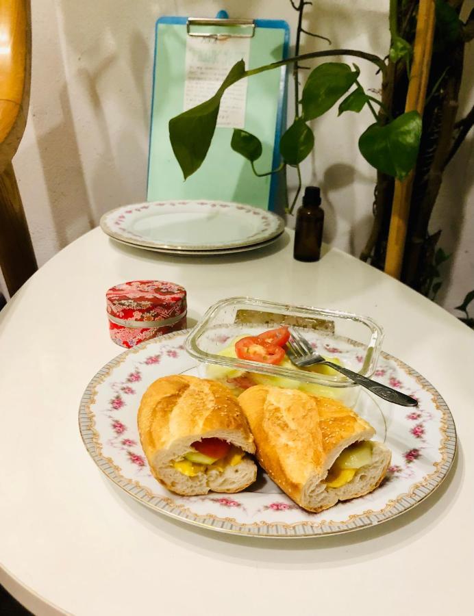 Simple & Cozy Hanoi Homestay Luaran gambar